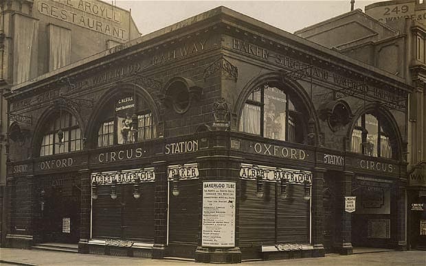 oxford-circus-tube_1958748i