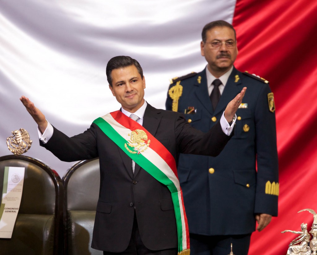 Galería de la toma de posesión de Enrique Peña Nieto como Presidente de México, en las instalaciones del Congreso de la Unión: Palacio de San Lázaro