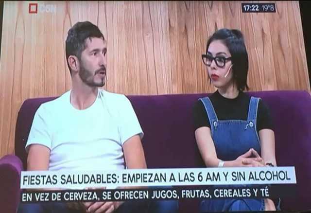 1722-198-fiestas-saludables-empiezan-a-las-6-am-y-sin-alcohol-en-vez-de-cerveza-se-ofrecen-jugos-frutas-cereales-y-te-dth3f